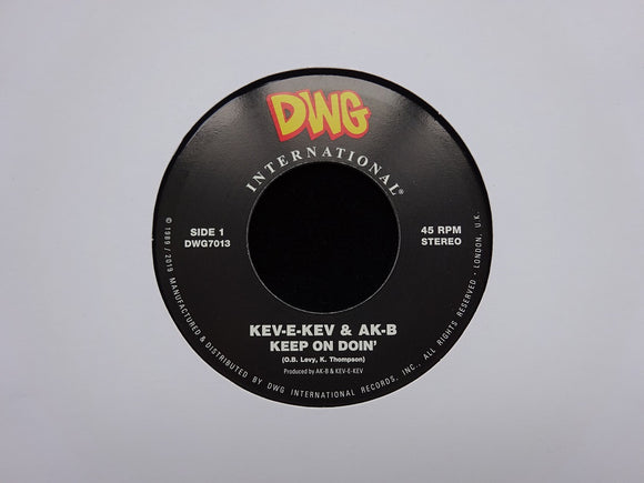 Kev-E-Kev & AK-B ‎– Keep On Doin' / Listen To The Man (7